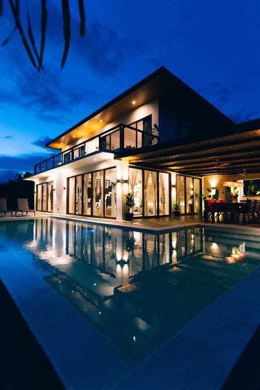 Private villa pool at Mango Tree